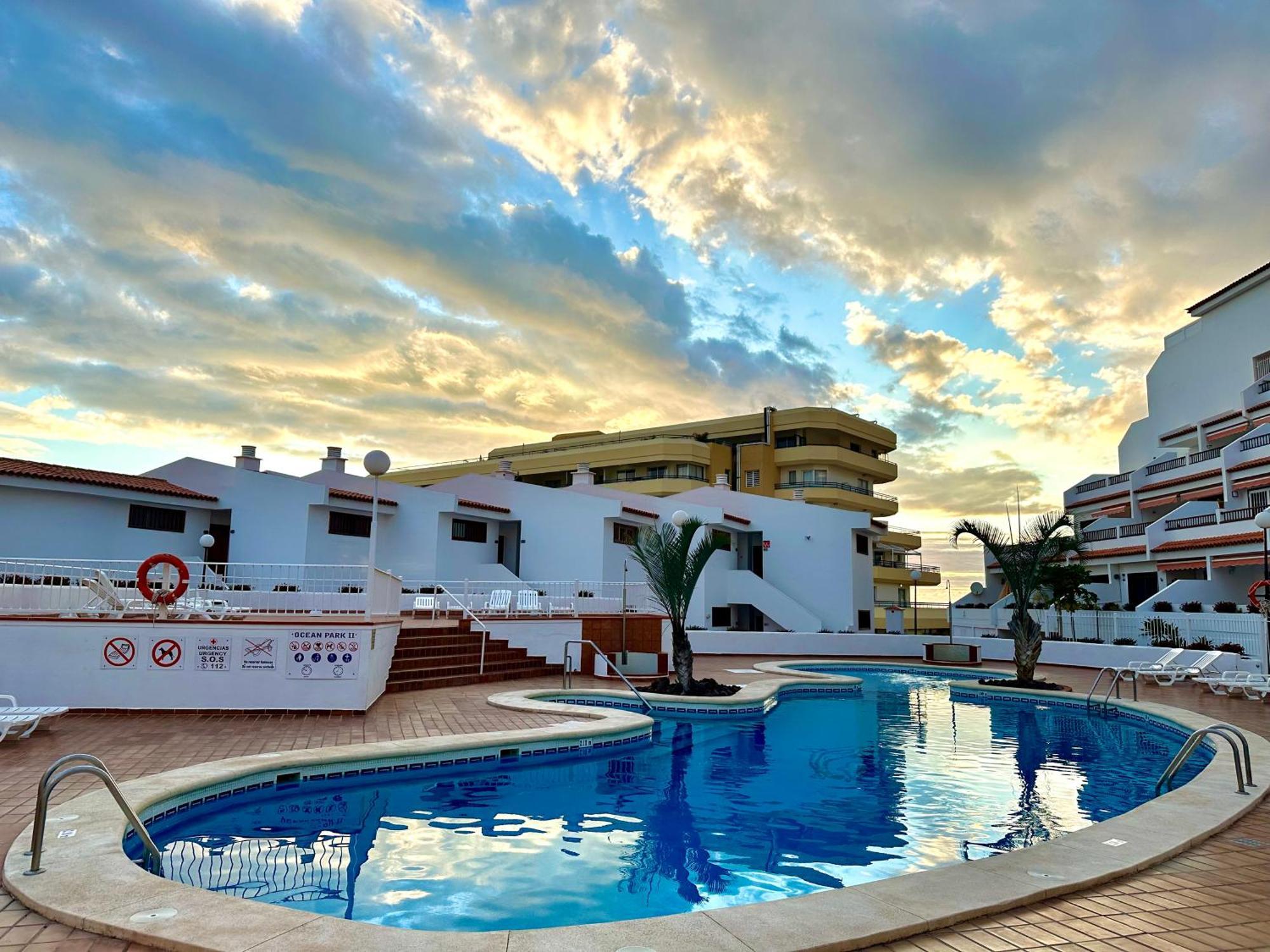 Apartment In Ocean Park, Costa Adeje, Tenerife Екстериор снимка