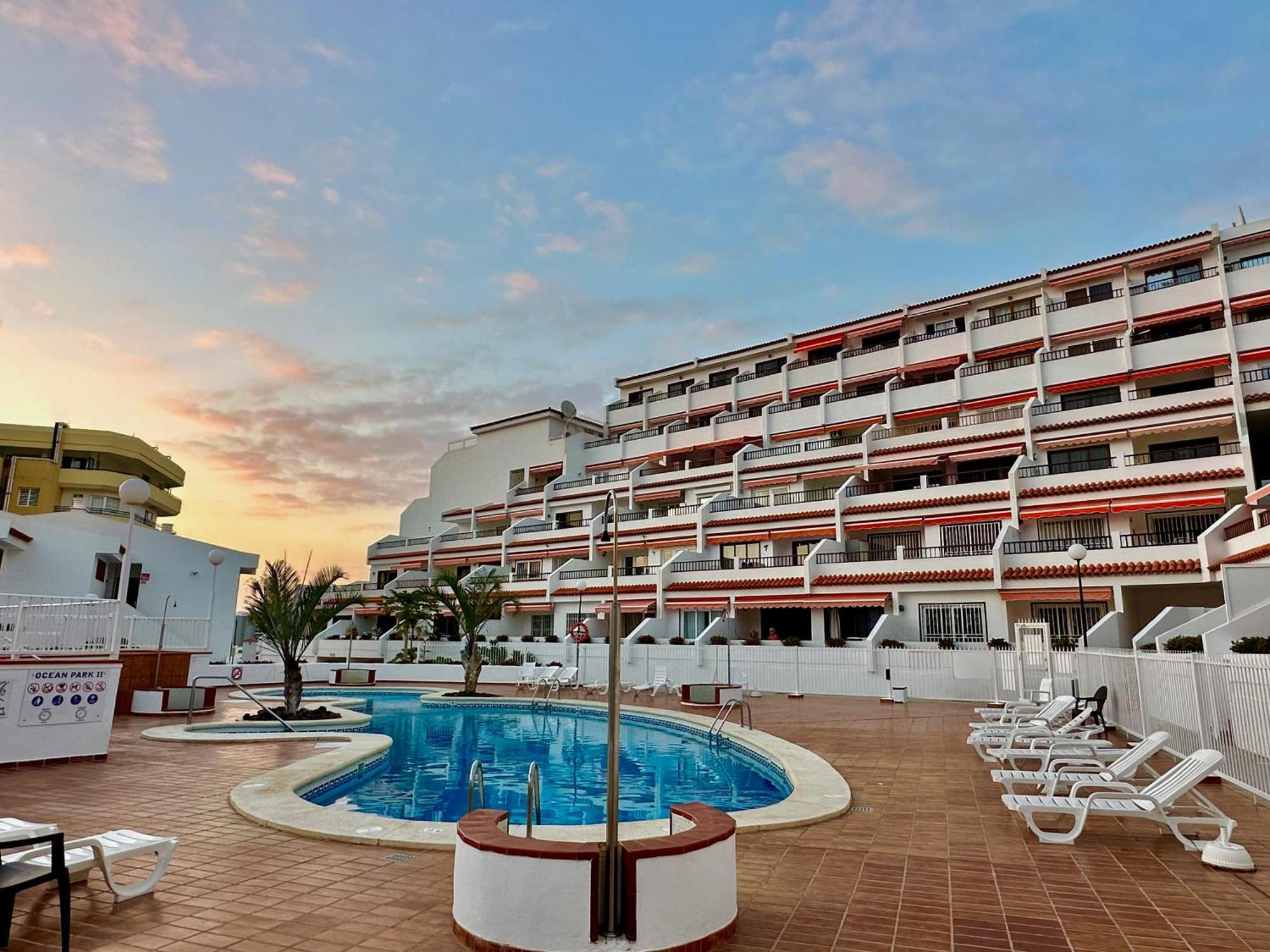 Apartment In Ocean Park, Costa Adeje, Tenerife Екстериор снимка